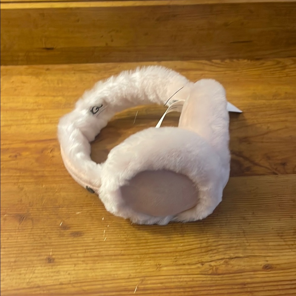 UGG Cozy Plush Earmuffs - Soft Pink